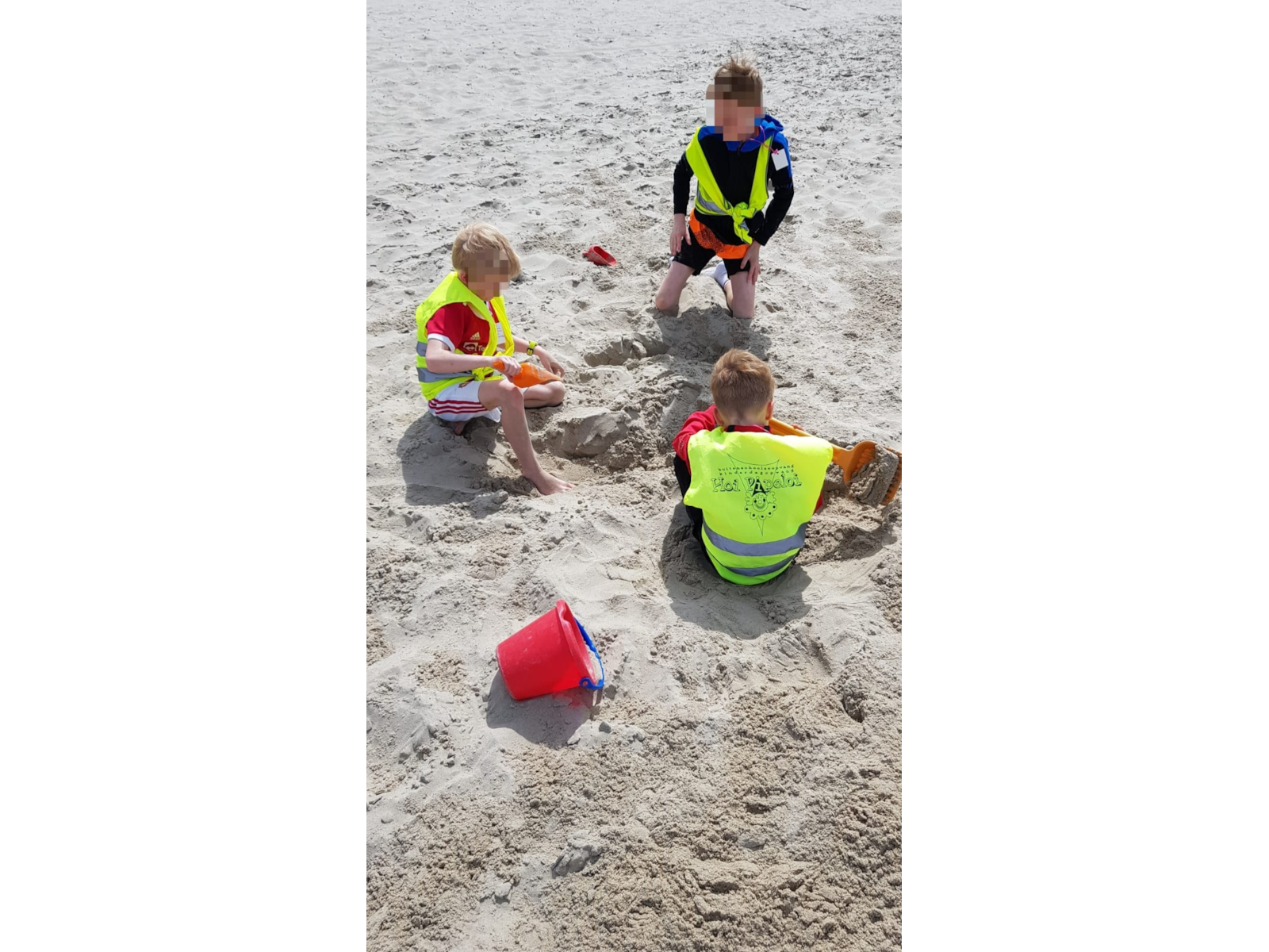 Een stranddag voor de bso - Hoi Pipeloi